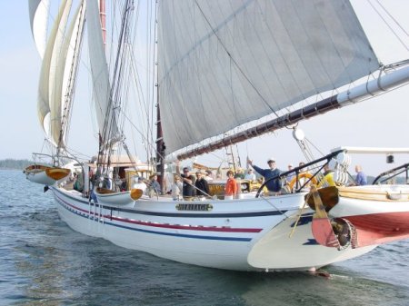 Schooner HERITTAGE Captains Doug and Linda Lee will speak at the March 8th Maine Boatbuilding Forum