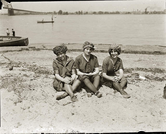 Pairing PMM’s Three Bathers photo with Bourke Bathers